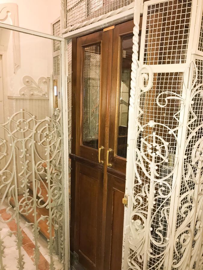El Botones - Puerta Del Sol Apartment Мадрид Екстериор снимка
